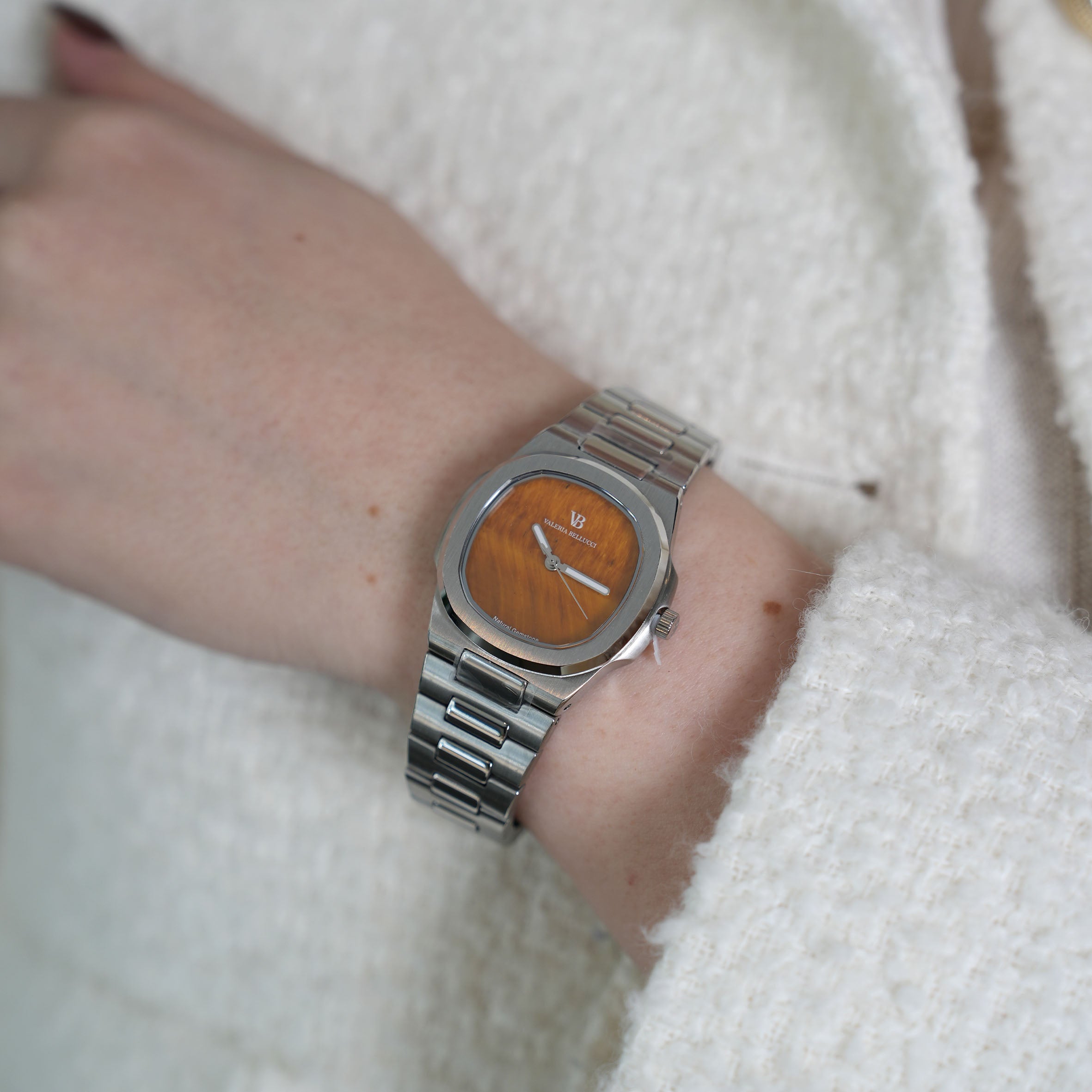 Valeria Bellucci Brown Gemstone Watch for Men Women