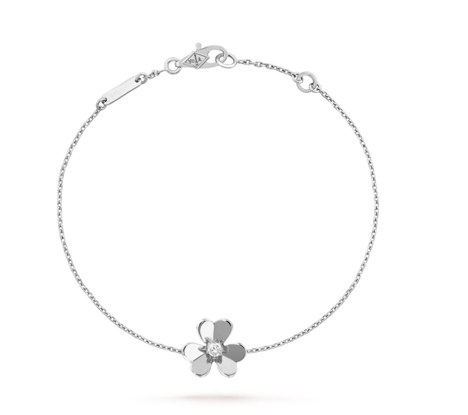 Monte Carlo Bloom Petite Flower Bracelet – Silver