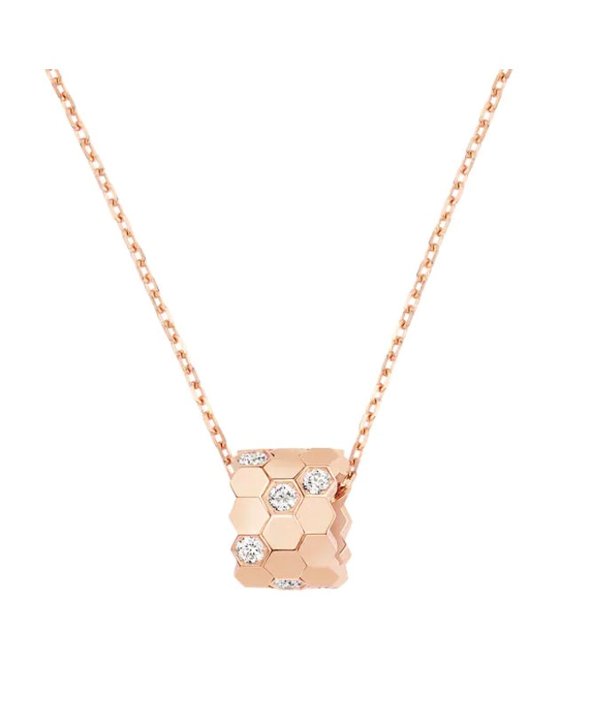 Monte Carlo Honeycomb Diamond Pendant Necklace – Rose Gold