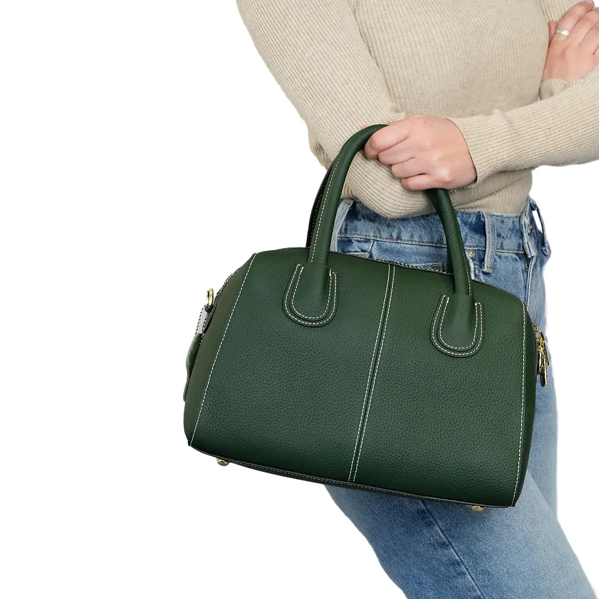 Chateau Shoulder Travel Bag