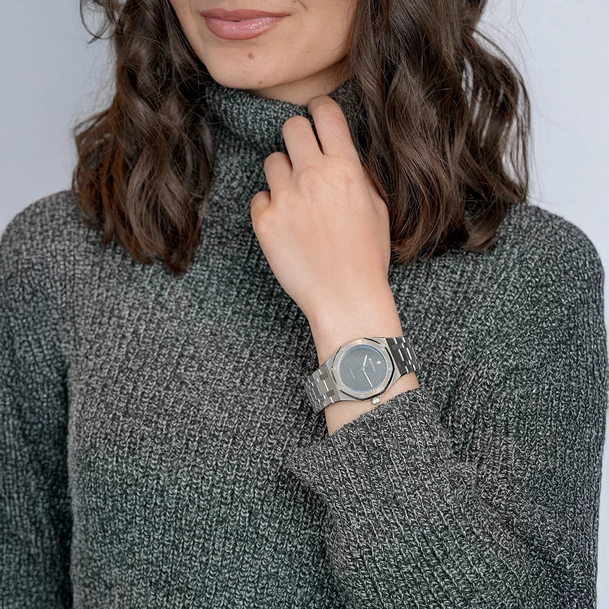 Eclipse Diamond Blue Dubai Vintage Watch